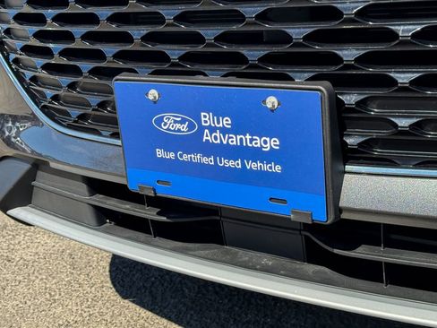 Certified 2020 Ford Escape SE image 9