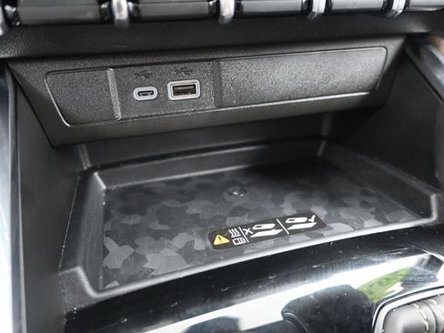 Used 2026 GMC Canyon Denali image 24