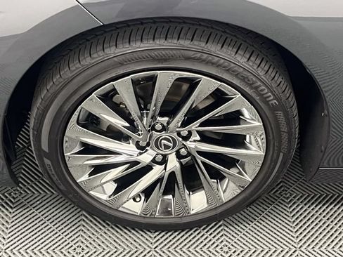 Certified 2025 Lexus ES 350 w/ Luxury Package FWD image 24