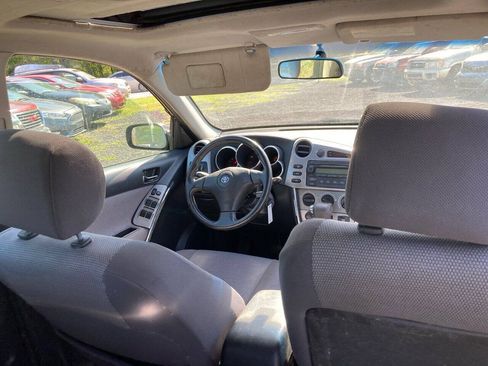 Used 2005 Toyota Matrix XR AWD/4WD image 7