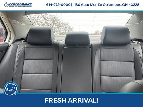 Used 2009 Volkswagen Jetta SEL image 19