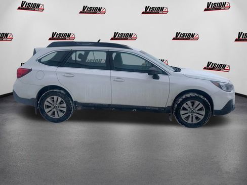 Used 2019 Subaru Outback 2.5i image 4