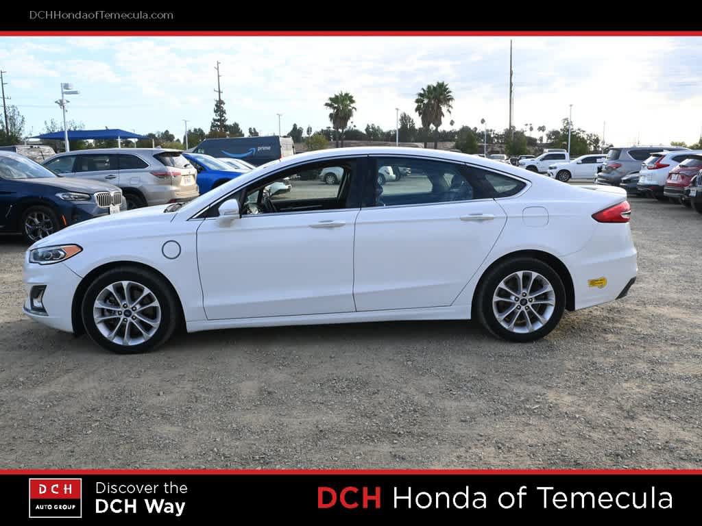 Used 2020 Ford Fusion Energi Titanium FWD image 4