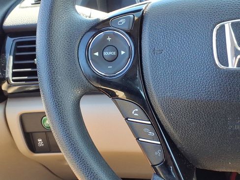 Certified 2017 Honda Accord LX image 18