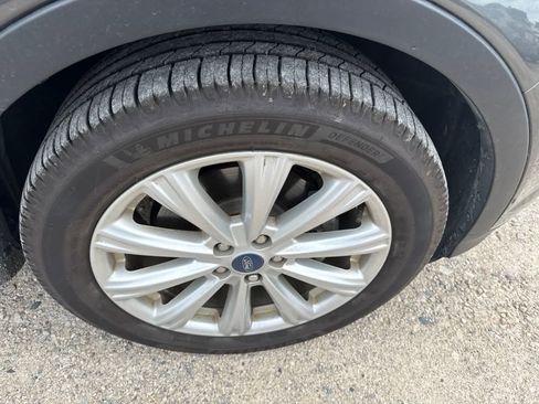 Used 2019 Ford Escape SEL AWD/4WD image 5