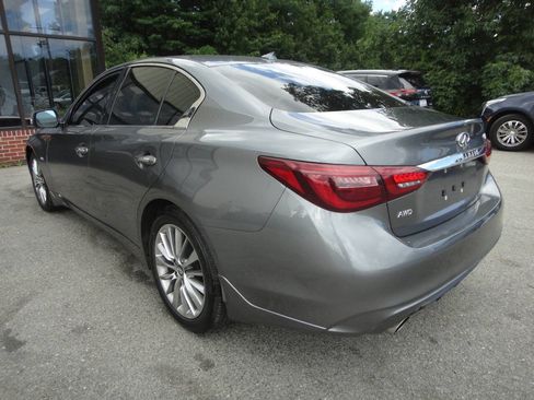 Used 2019 INFINITI Q50 Luxe w/ Essential Package (3.0T Luxe) AWD/4WD image 6
