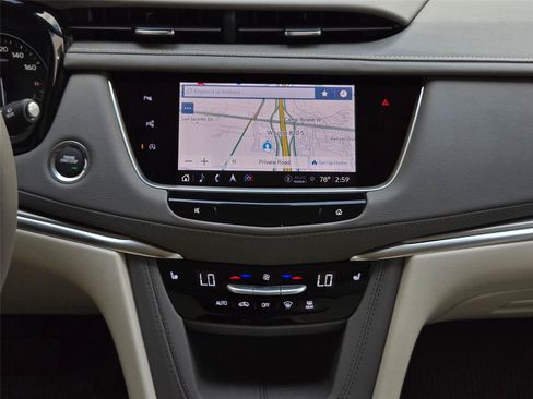 New 2026 Cadillac XT5 Premium Luxury w/ LPO, Floor Liner Package AWD/4WD image 18