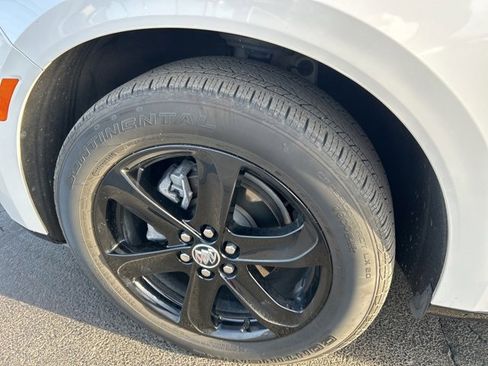 Used 2023 Buick Enclave Essence w/ Experience Buick Package image 15