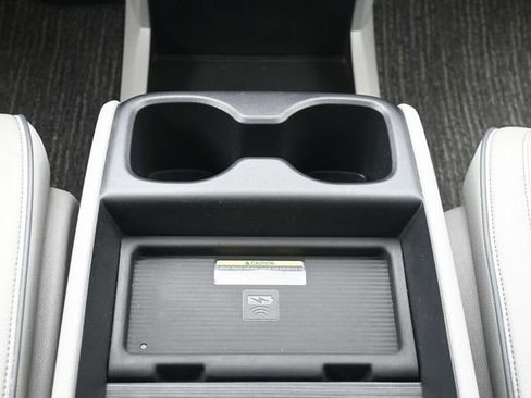 Used 2023 Honda Odyssey Elite image 26