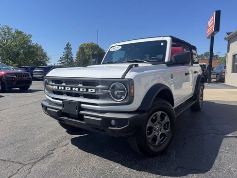Used 2023 Ford Bronco Big Bend AWD/4WD image 2