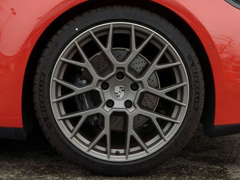 Certified 2025 Porsche 911 Carrera RWD image 13