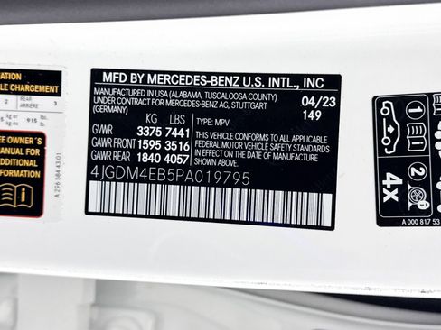 Used 2023 Mercedes-Benz EQS 580 4MATIC SUV image 41