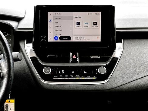 Used 2024 Toyota Corolla LE image 26