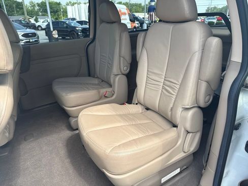 Used 2011 Kia Sedona EX w/ Luxury Pkg FWD image 12