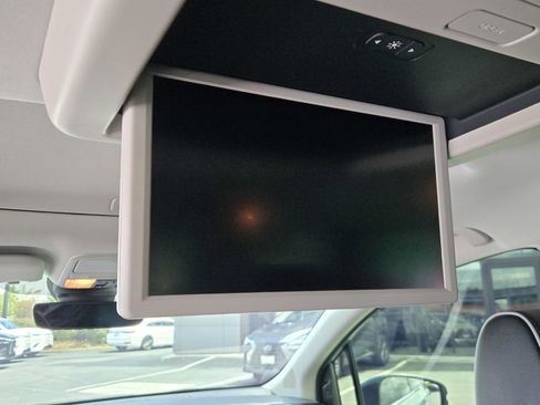Used 2025 Honda Odyssey Touring image 14