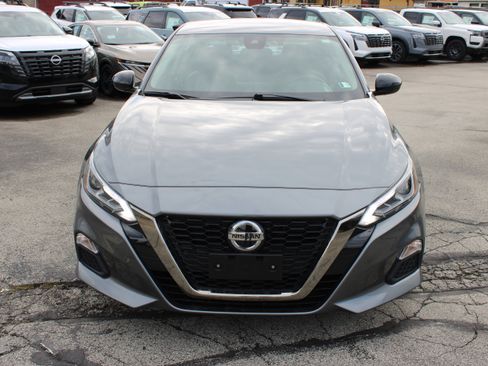 Used 2020 Nissan Altima 2.5 SR image 9