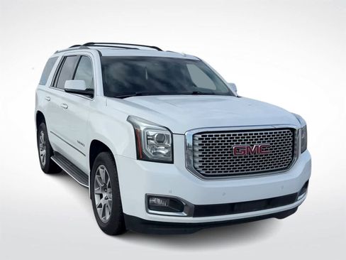 Used 2016 GMC Yukon Denali w/ Open Road Package image 3