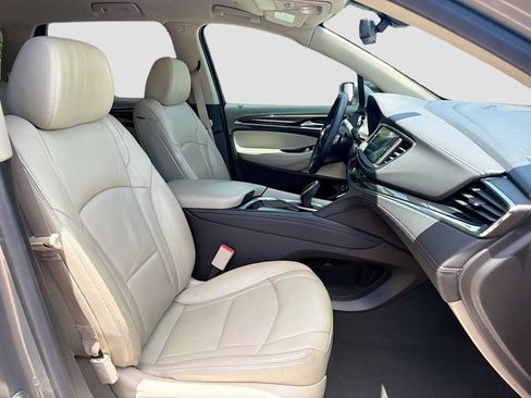 Used 2018 Buick Enclave Premium w/ Trailering Package FWD image 16