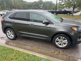 Used 2019 Ford Edge SEL w/ Equipment Group 201A image 4