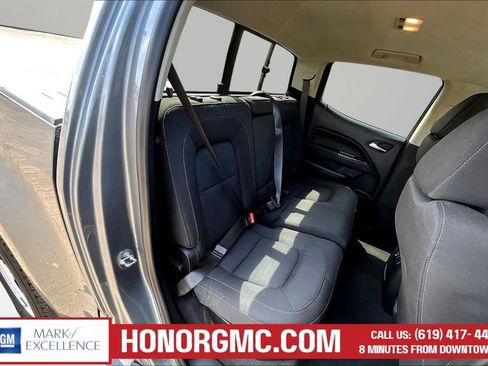 Used 2022 Chevrolet Colorado LT w/ LT Convenience Package AWD/4WD image 26