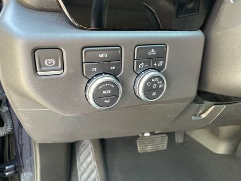 Used 2023 GMC Sierra 1500 Elevation AWD/4WD image 25