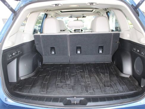 Used 2023 Subaru Forester Limited AWD/4WD image 61