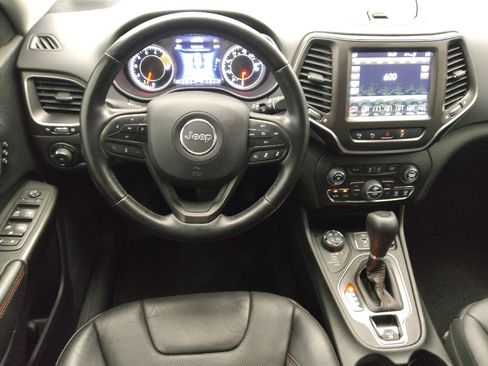 Used 2021 Jeep Cherokee Trailhawk w/ Sun, Sound & Nav Group AWD/4WD image 22