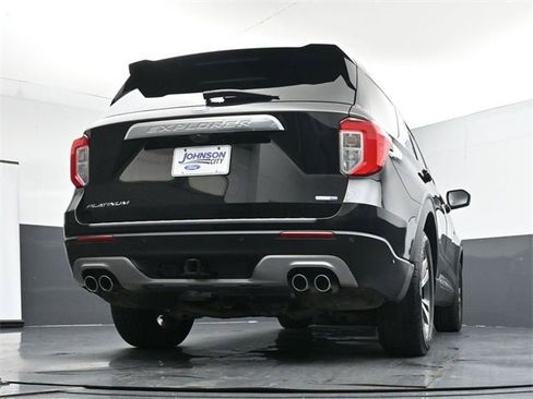 Used 2020 Ford Explorer Platinum image 36