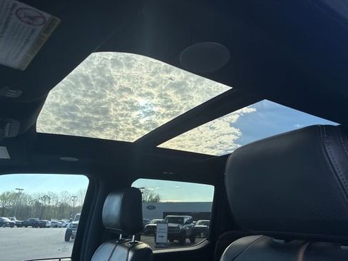 Used 2023 Ford F450 Platinum w/ FX4 Off-Road Package image 8