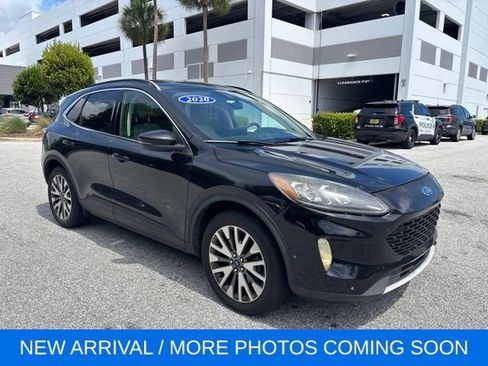 Used 2020 Ford Escape Titanium AWD/4WD image 1