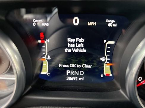 Certified 2020 Jeep Gladiator Mojave image 10