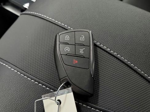 New 2026 Chevrolet Traverse RS FWD image 23