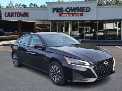 Used 2024 Nissan Altima 2.5 SV