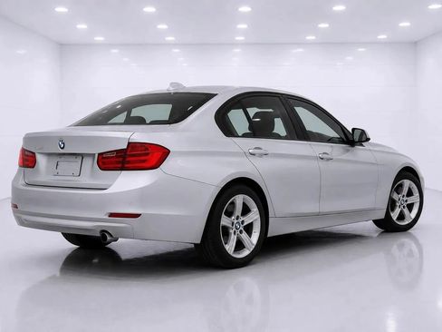Used 2013 BMW 328i Sedan RWD image 5
