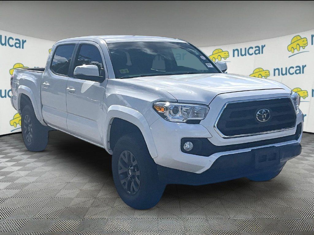 Used 2023 Toyota Tacoma SR5 AWD/4WD image 1