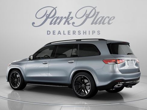 New 2026 Mercedes-Benz GLS 580 4MATIC image 12