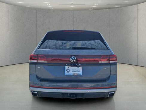 New 2026 Volkswagen Atlas Peak Edition AWD/4WD image 4