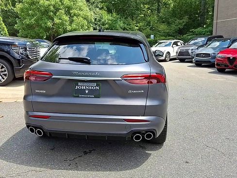 New 2025 Maserati Grecale GT image 7