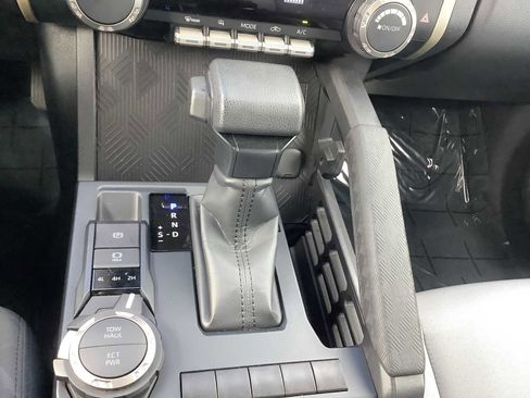 Used 2024 Toyota Tacoma SR5 image 18