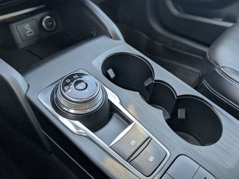 Used 2021 Ford Escape SEL image 22