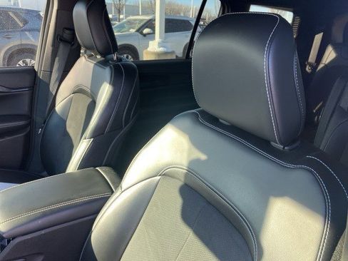 Certified 2023 Jeep Grand Cherokee L Laredo image 6