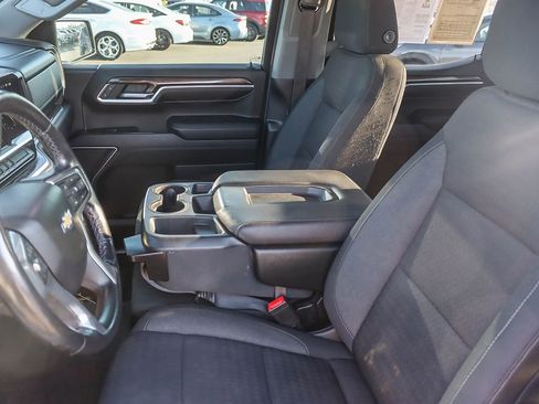 Used 2022 Chevrolet Silverado 1500 LT image 37