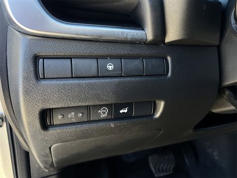 Certified 2024 Nissan Rogue SV w/ SV Premium Package image 14