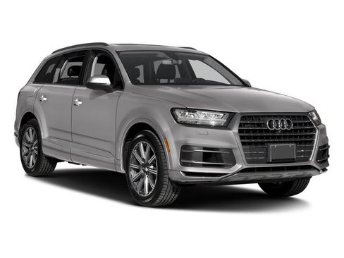 Used 2017 Audi Q7 3.0T Premium Plus w/ Premium Plus Package AWD/4WD image 6
