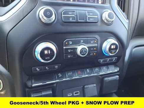 Used 2023 GMC Sierra 2500 AT4 w/ Gooseneck/5TH Wheel Package AWD/4WD image 20