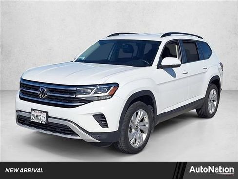 Used 2022 Volkswagen Atlas SE image 1