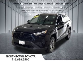 Used 2025 Toyota RAV4 XLE AWD/4WD video 1