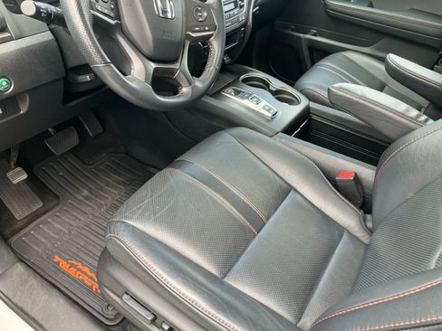 Used 2023 Honda Passport TrailSport image 34