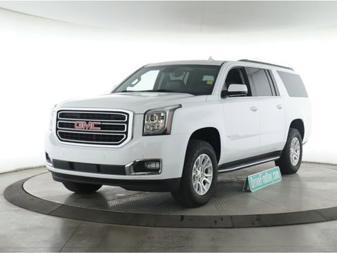 Used 2019 GMC Yukon XL SLT w/ Open Road Package RWD image 10