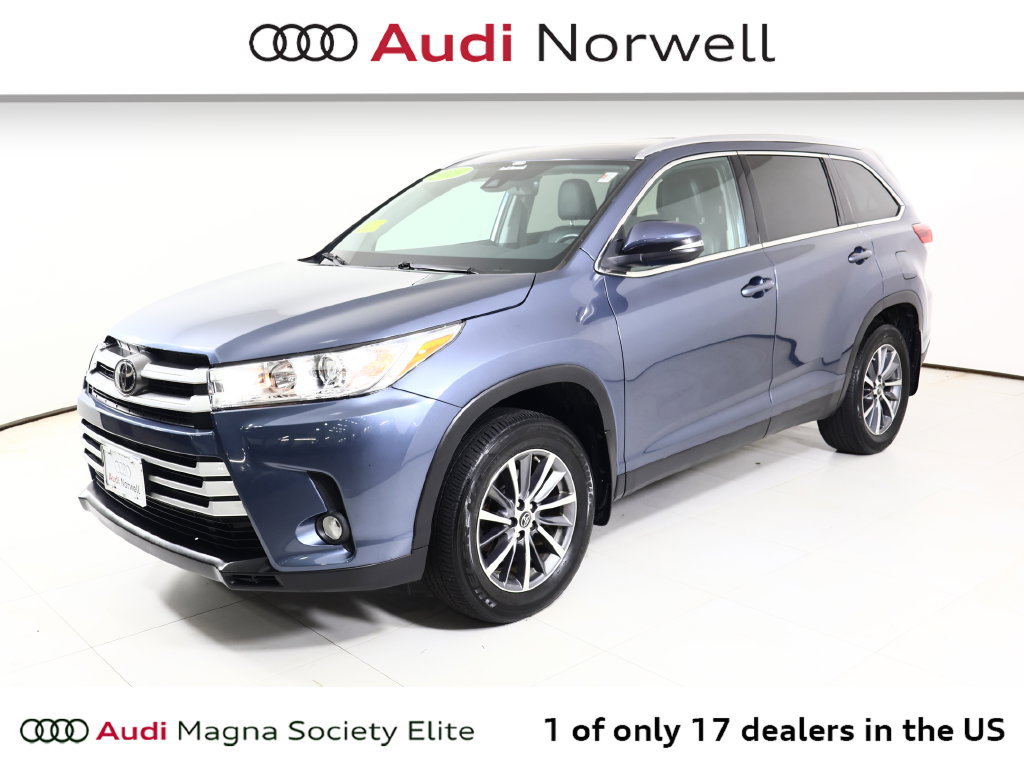 Used 2019 Toyota Highlander XLE AWD/4WD image 10